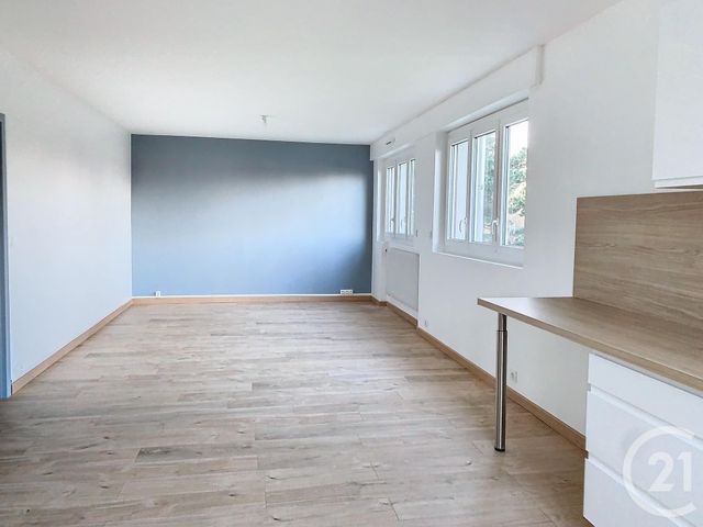 Appartement F3 à louer - 3 pièces - 68.51 m2 - DINAN - 22 - BRETAGNE - Century 21 Agence De Bretagne