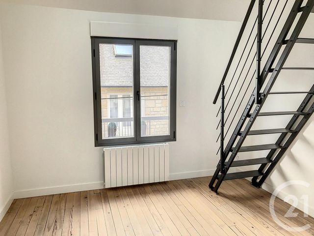 Appartement Studio à louer - 1 pièce - 18.07 m2 - DINAN - 22 - BRETAGNE - Century 21 Agence De Bretagne